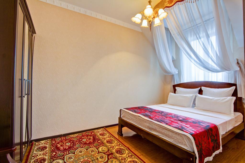 King House Hotel Biskek Kültér fotó