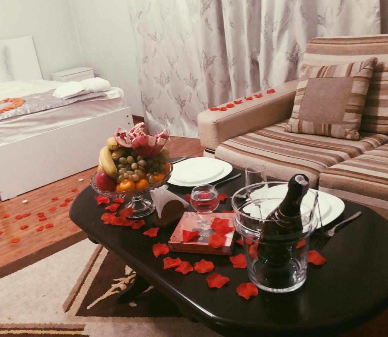 King House Hotel Biskek Kültér fotó