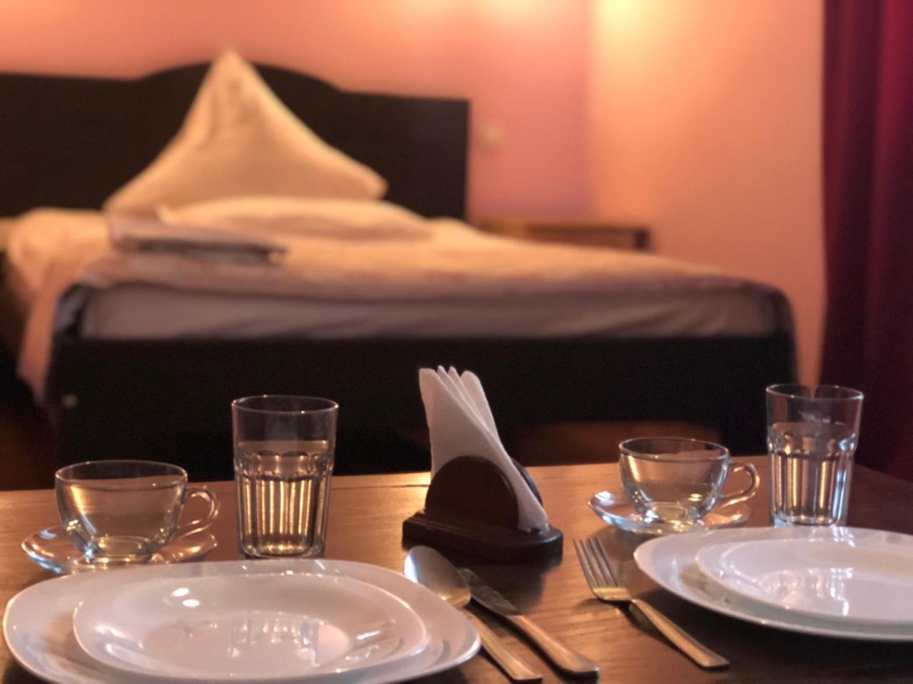 King House Hotel Biskek Kültér fotó