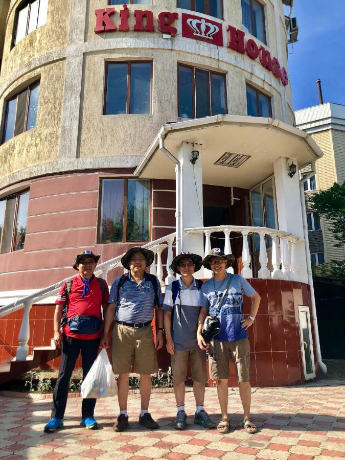 King House Hotel Biskek Kültér fotó