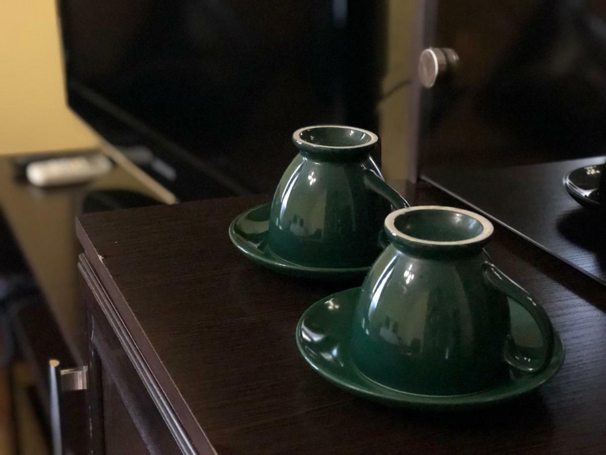 King House Hotel Biskek Kültér fotó