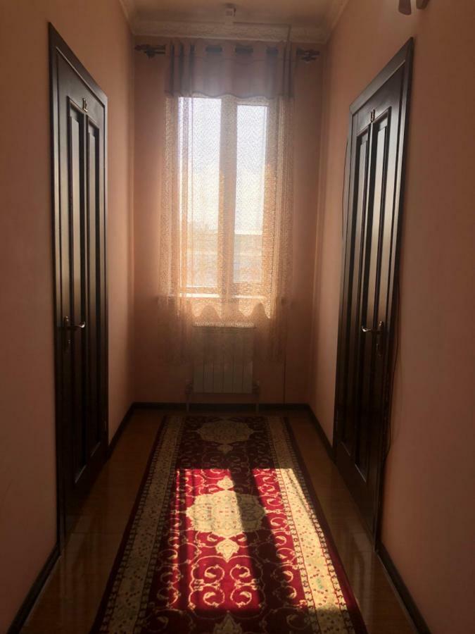 King House Hotel Biskek Kültér fotó